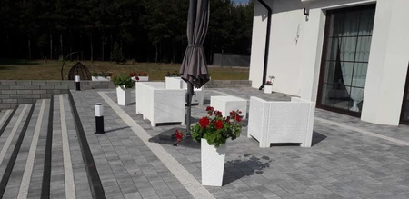 Nebraska Coffee 4 wit technorattan set met Bica commode