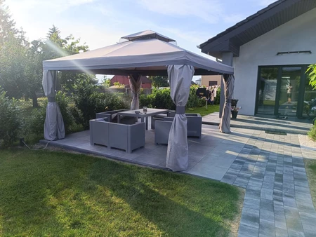 Tuinpaviljoen met klamboe en gordijnen Valencia 4 x 4 m grijs Garden Point