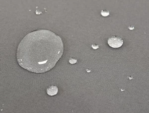 Polyester    De kussenslopen zijn gemaakt van poly